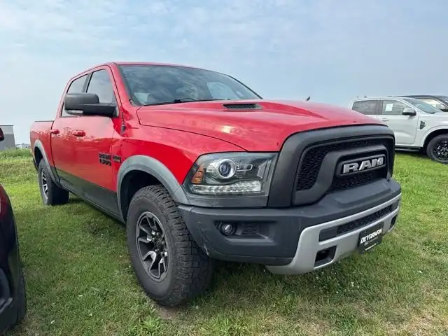 2016 RAM 1500 Rebel 4x4 Crew Cab 5'7's photo