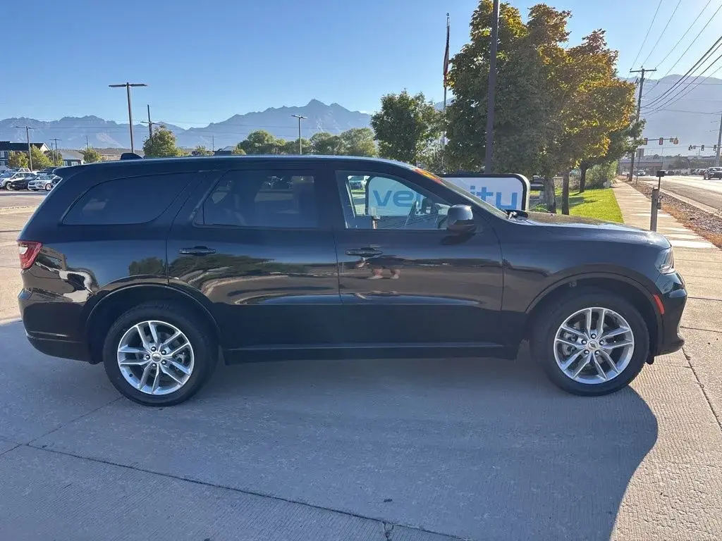 2023 Dodge Durango GT AWD photo 4