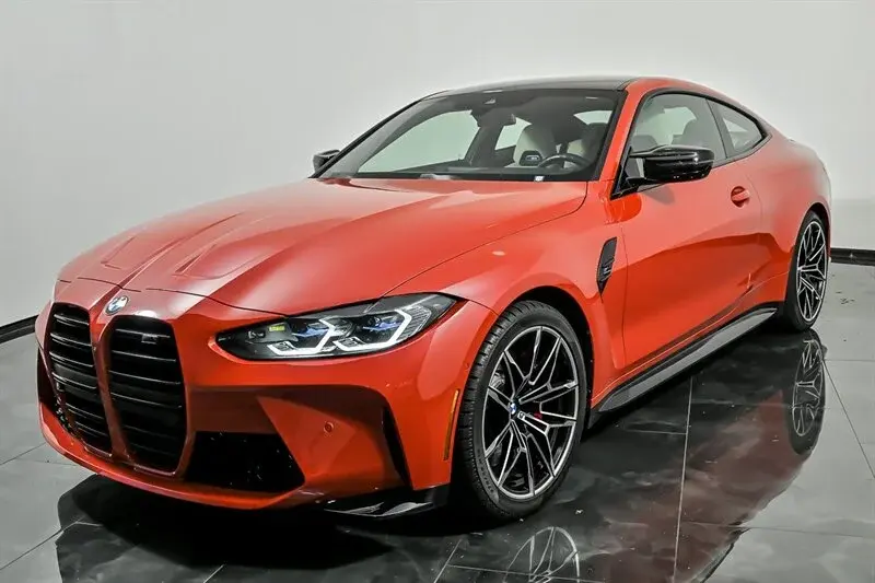 2024 BMW M4 Competition xDrive photo 5