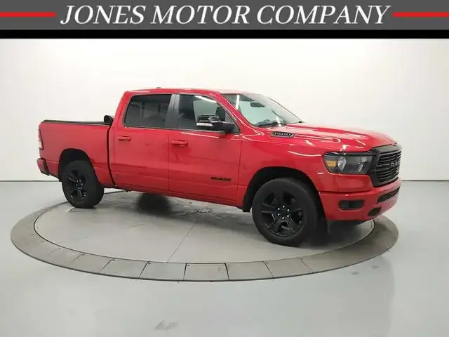 2021 RAM 1500 Big Horn/Lone Star 4x4 Crew Cab 5'7's photo