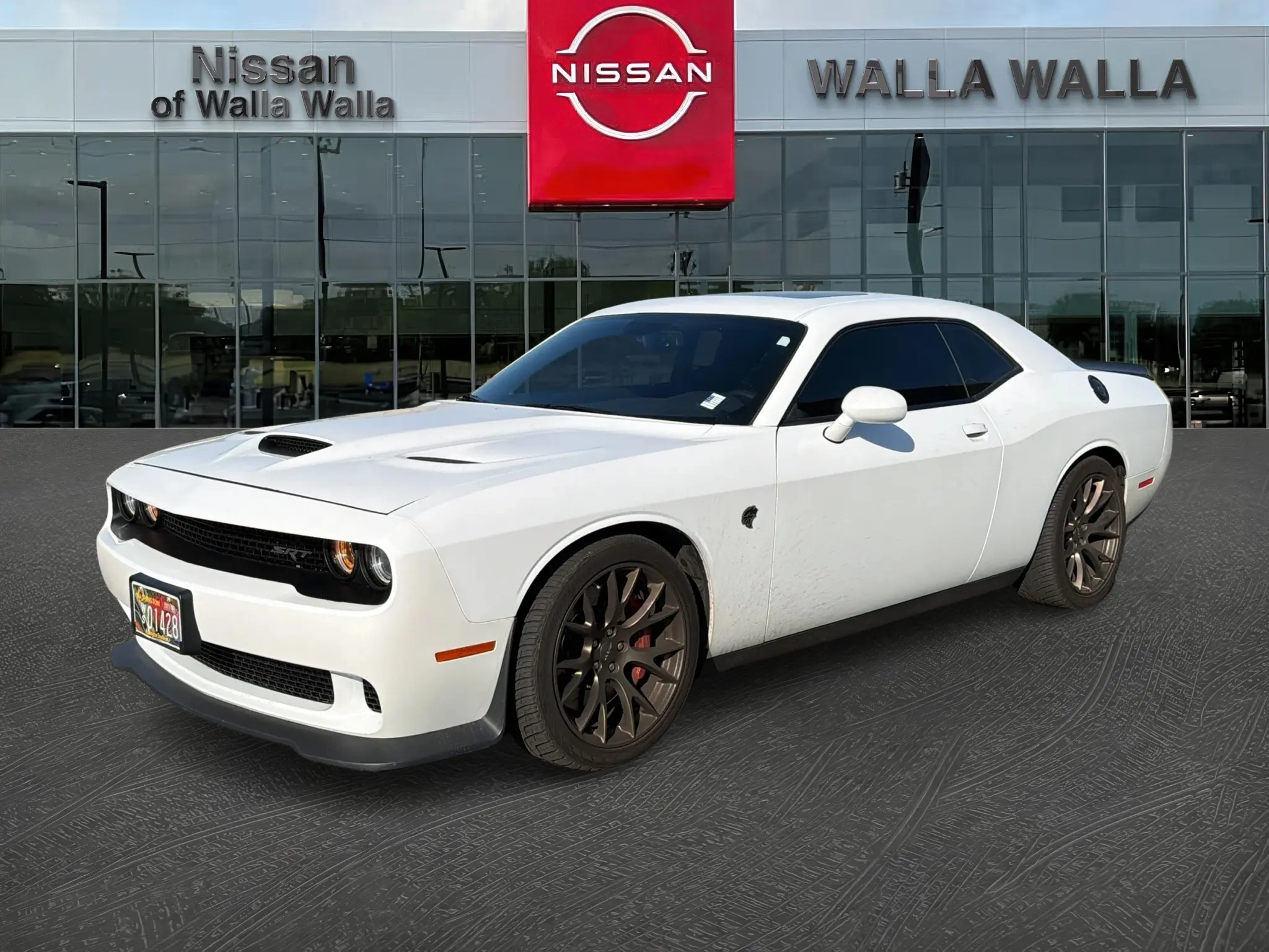 2016 Dodge Challenger SRT Hellcat photo 3