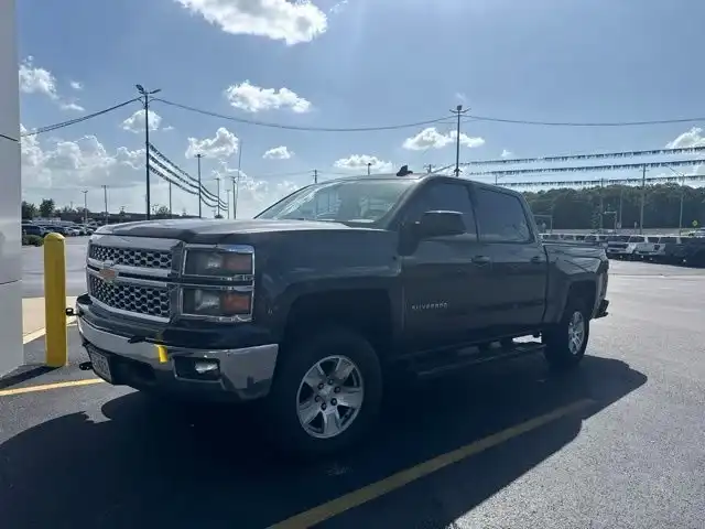 2015 Chevrolet Silverado 1500 LT 4X4 Crew Cab Short Box's photo