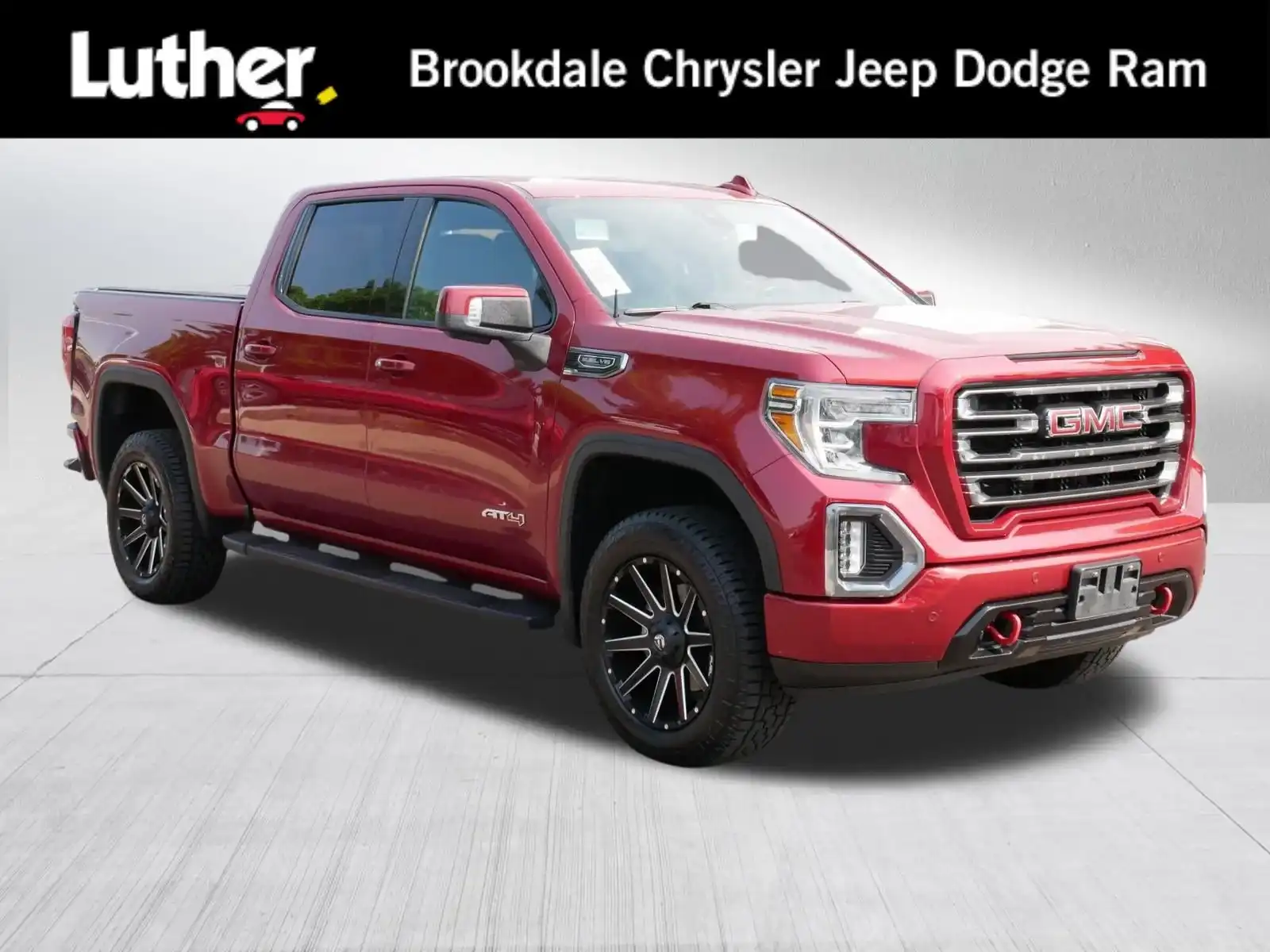 2019 GMC Sierra 4WD Crew Cab Short Box AT4's photo