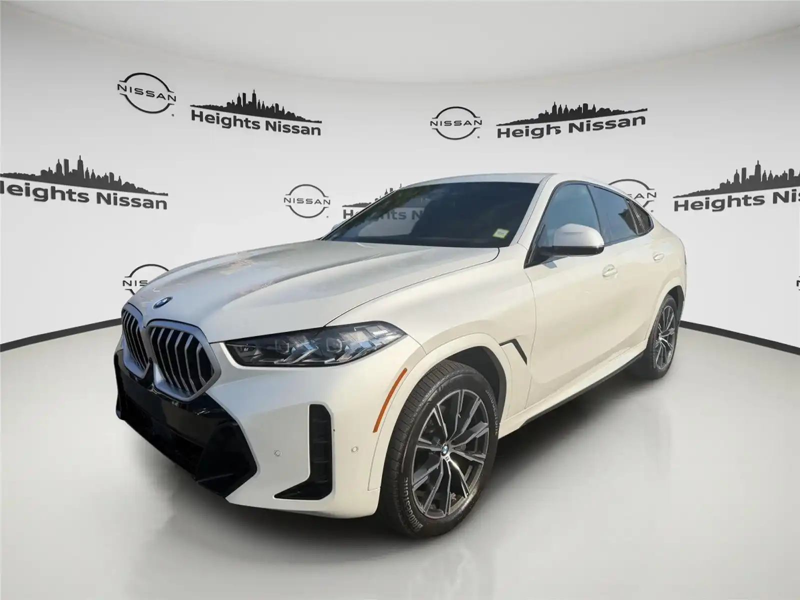 2026 BMW X6 xDrive40i's photo