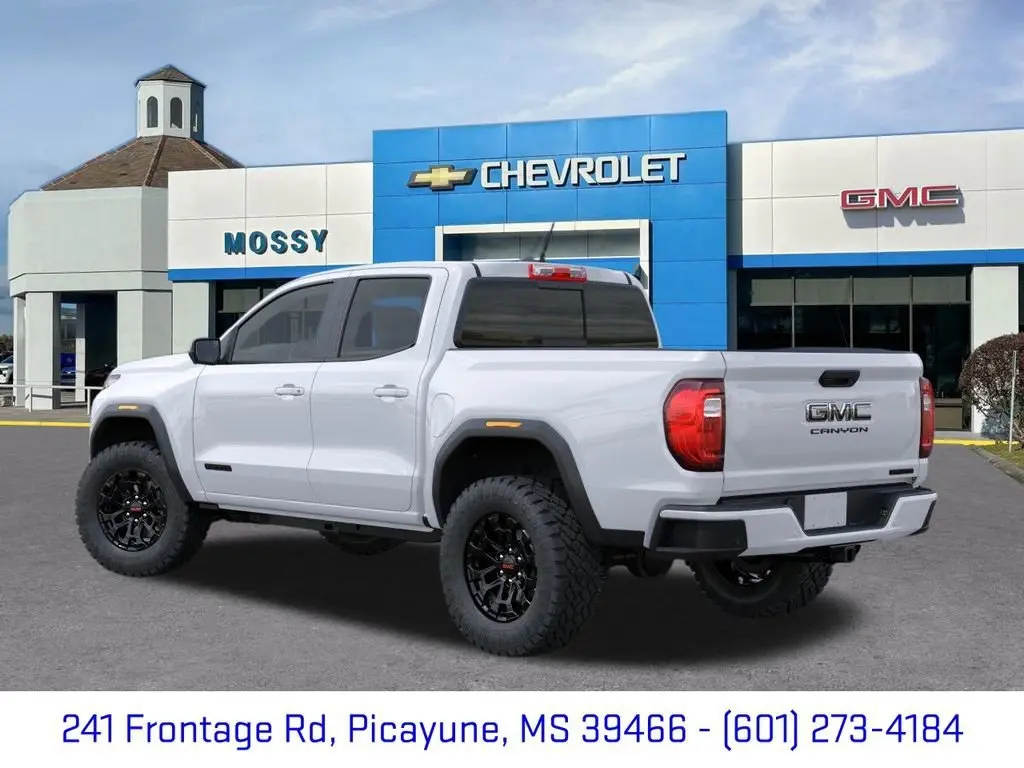 2026 GMC Canyon 2WD Elevation Crew Cab Short Box photo 3