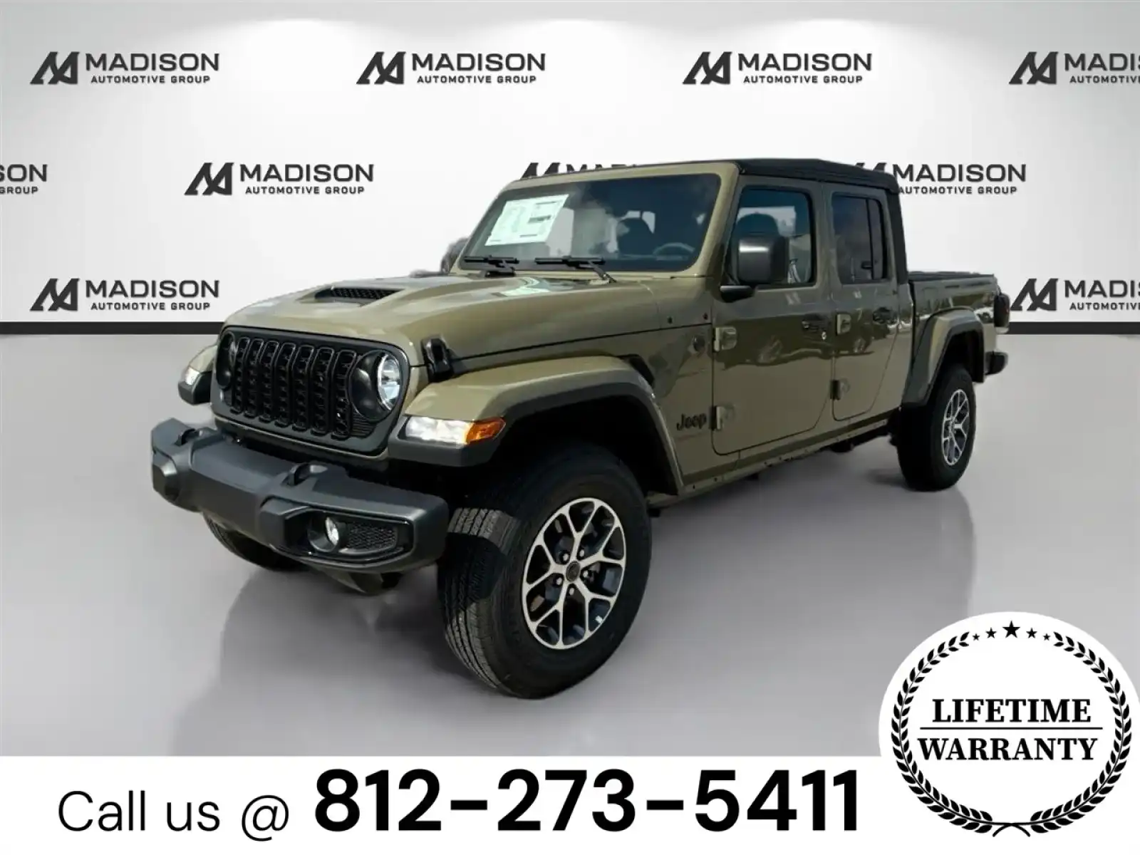 2025 Jeep Gladiator Sport S Auto's photo