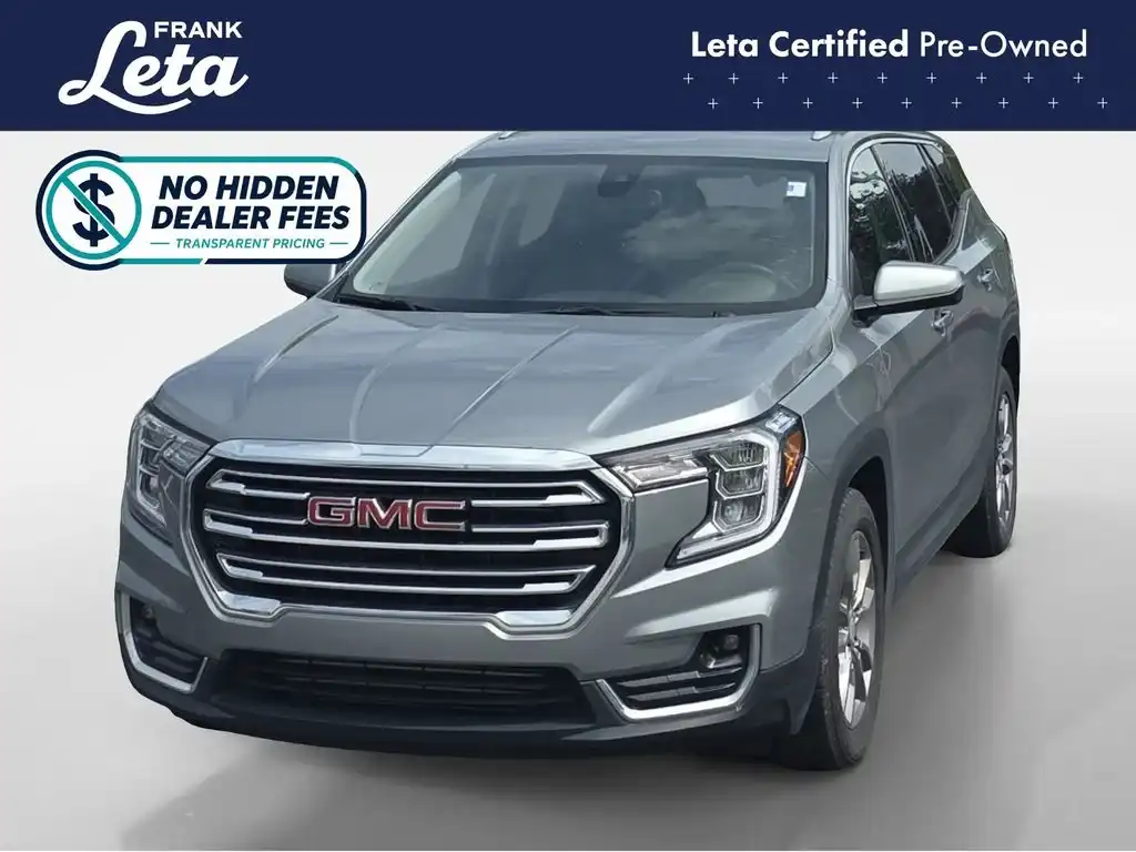 2024 GMC Terrain SLT FWD's photo