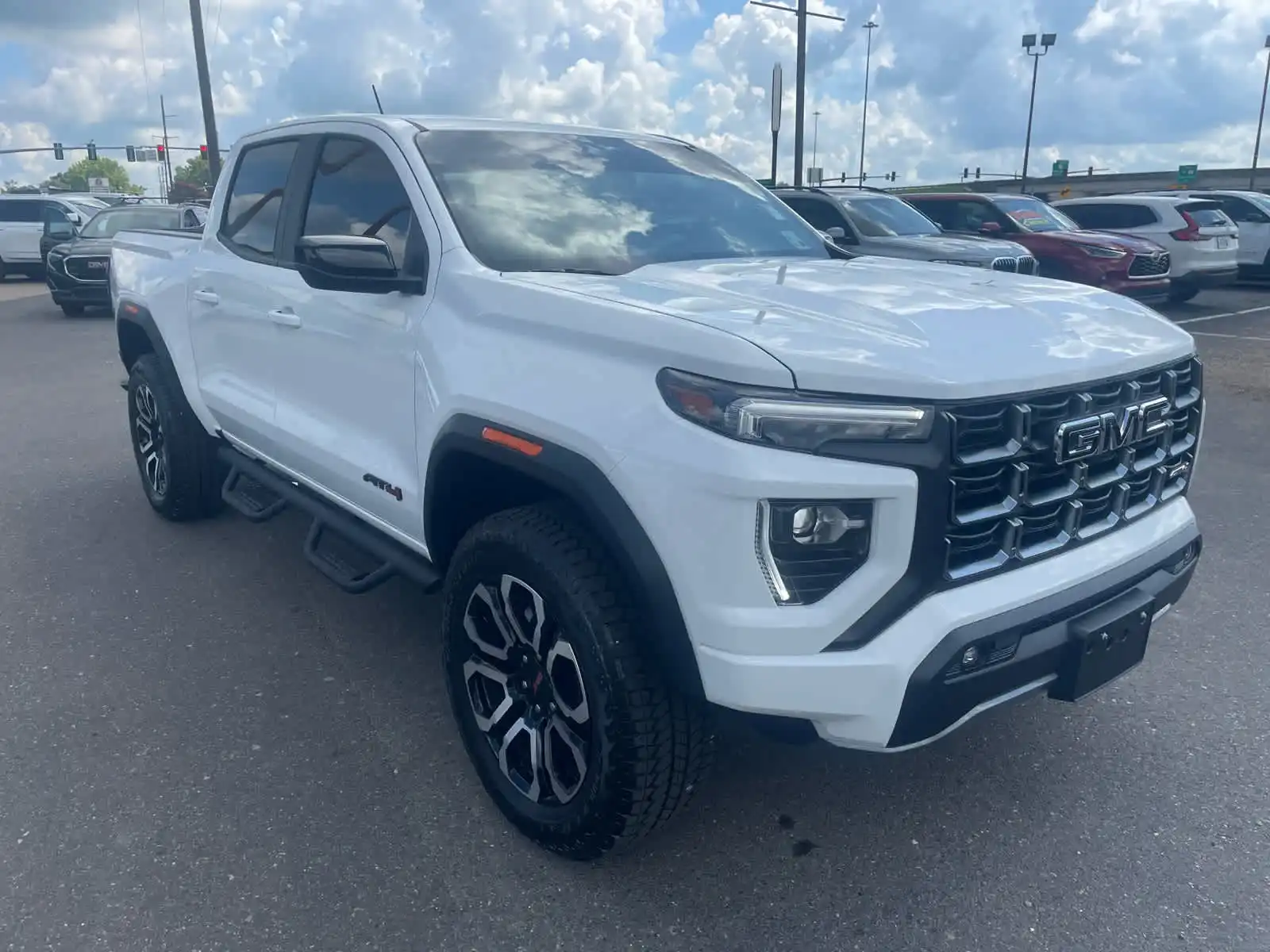 2026 GMC Canyon 4WD AT4 Crew Cab Short Box's photo