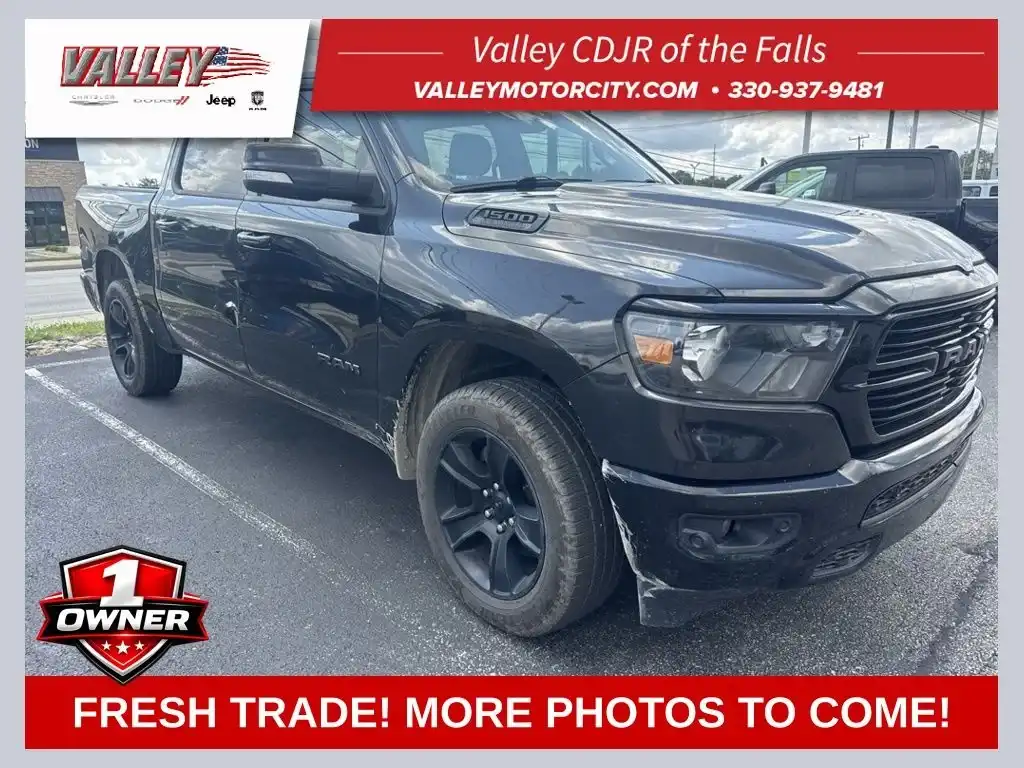 2020 RAM 1500 Big Horn/Lone Star 4x4 Crew Cab 5'7's photo