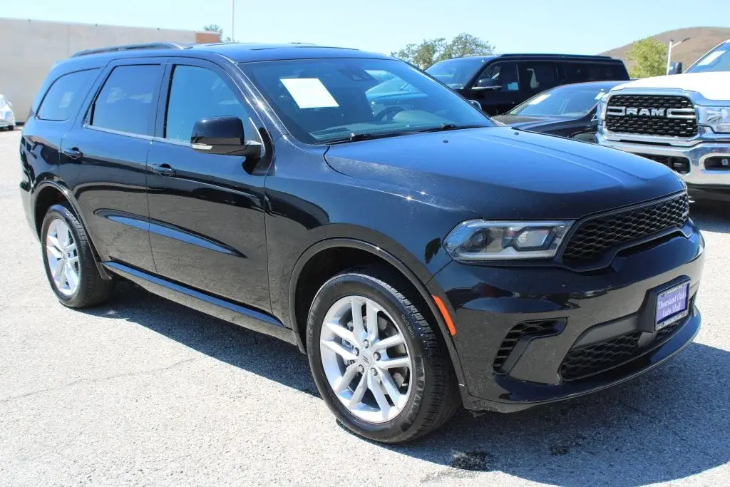 2024 Dodge Durango GT Plus AWD photo 3