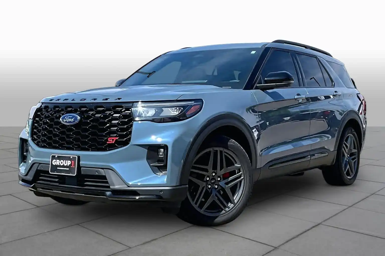 2025 Ford Explorer ST 4WD (PL535)'s photo