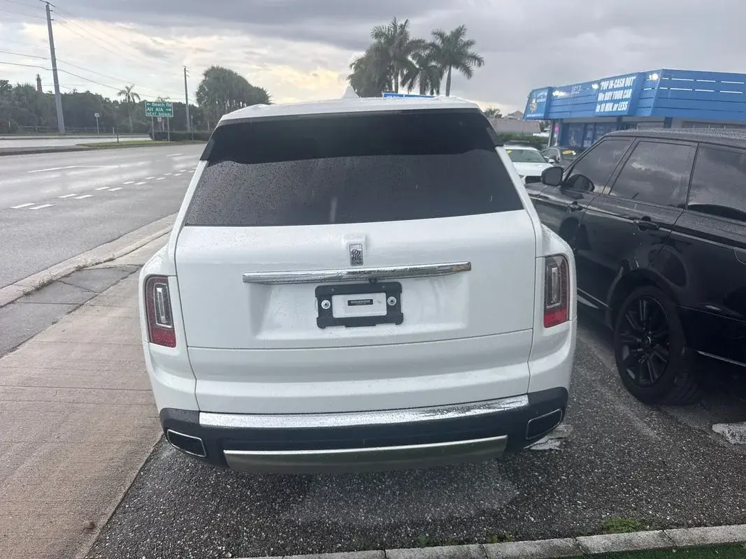 2020 Rolls-Royce Cullinan Base photo 4