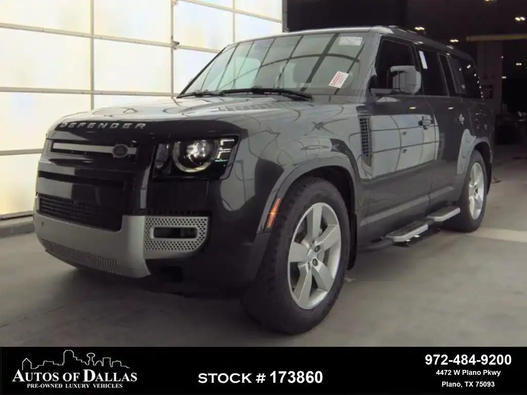 2023 Land Rover Defender First Edition's photo