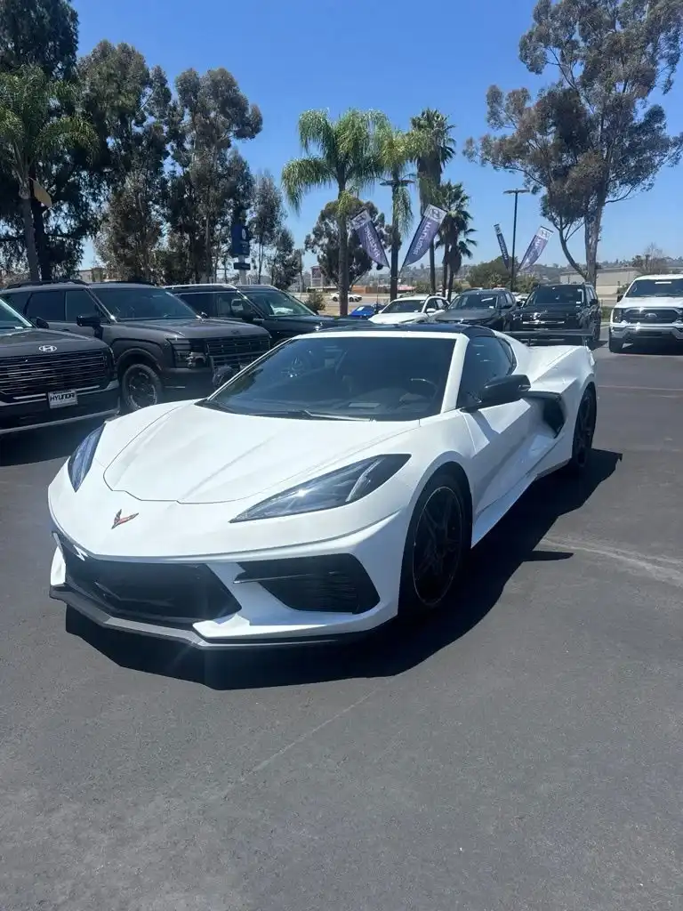 2021 Chevrolet Corvette Stingray Coupe 2LT's photo