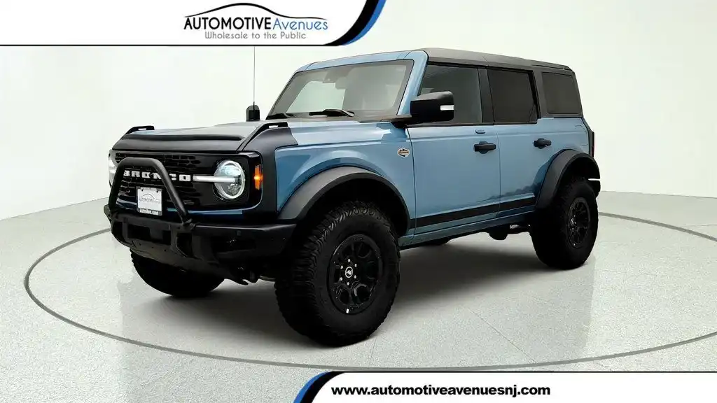 2023 Ford Bronco Wildtrak 4x4's photo