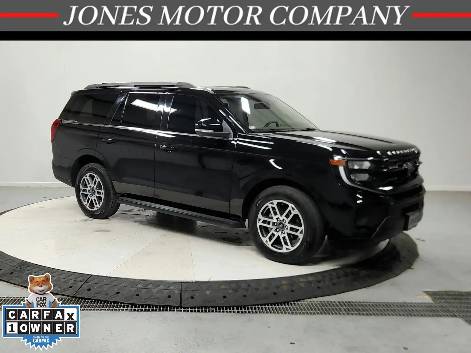 2025 Ford Expedition Active 4x4's photo