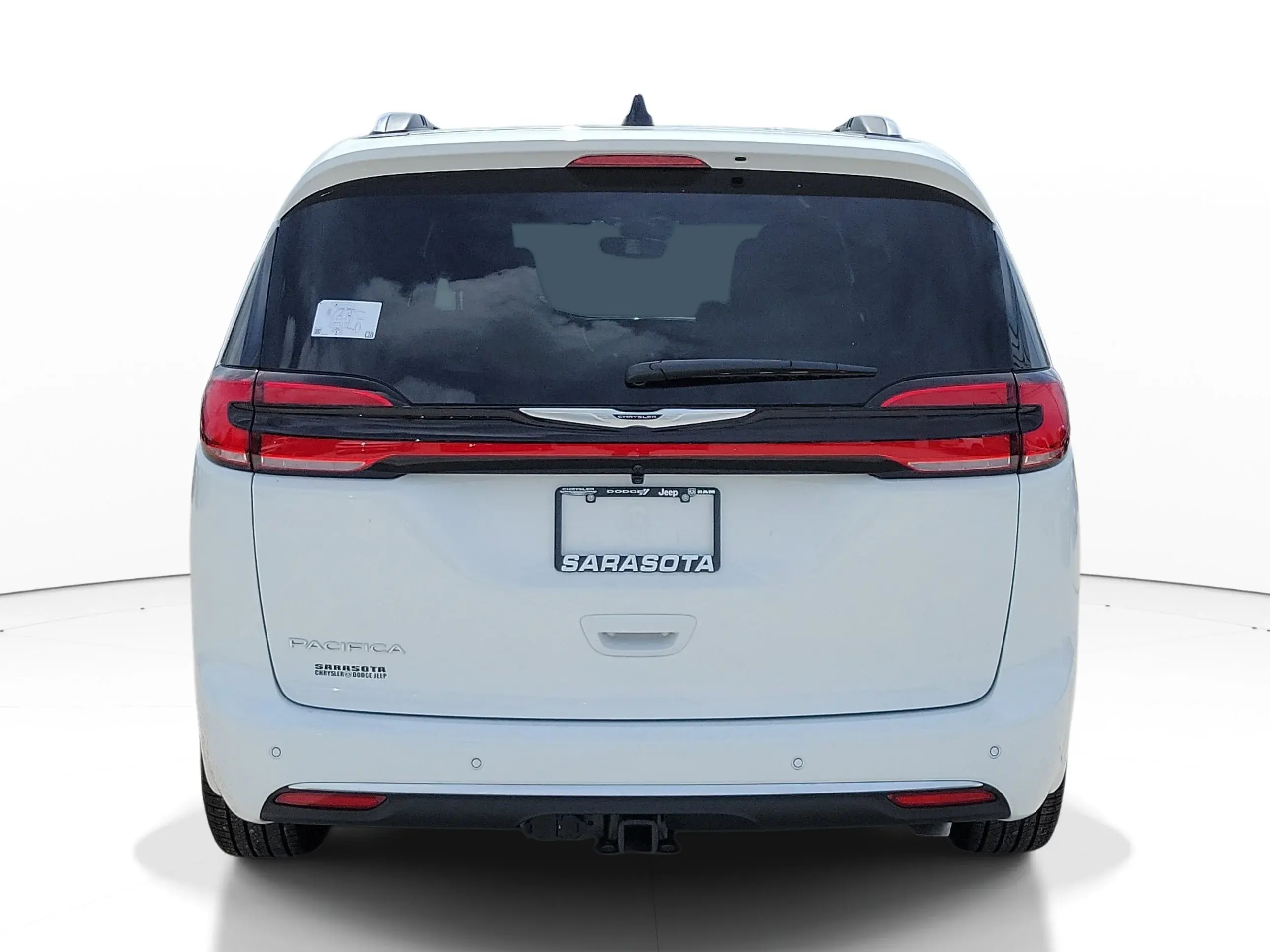 2026 Chrysler Pacifica Pinnacle photo 5