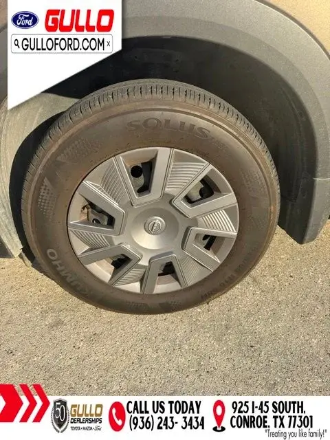2025 Nissan Kicks 2.0 S photo 3