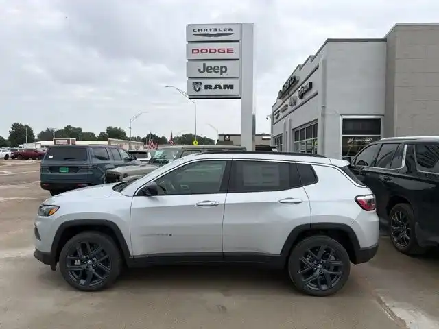 2026 Jeep Compass 85th Anniversary 4X4's photo