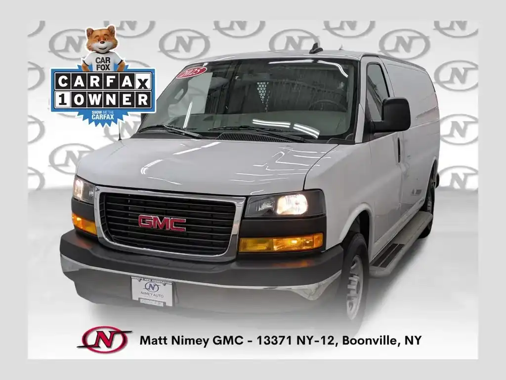 2025 GMC Savana 2500's photo