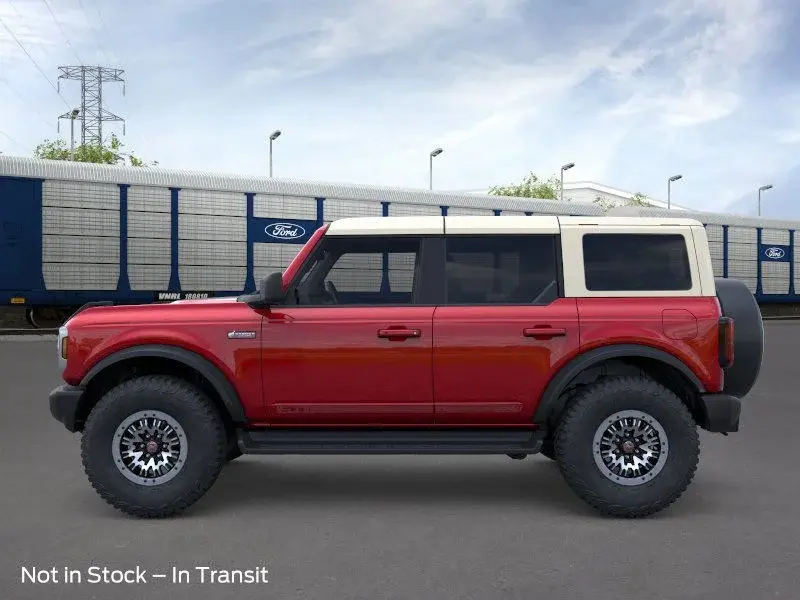 2026 Ford Bronco Outer Banks 4x4 photo 4