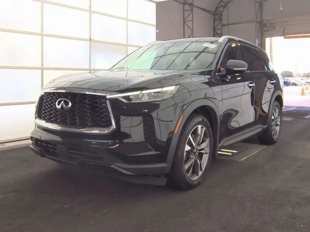 2023 INFINITI QX60 LUXE's photo