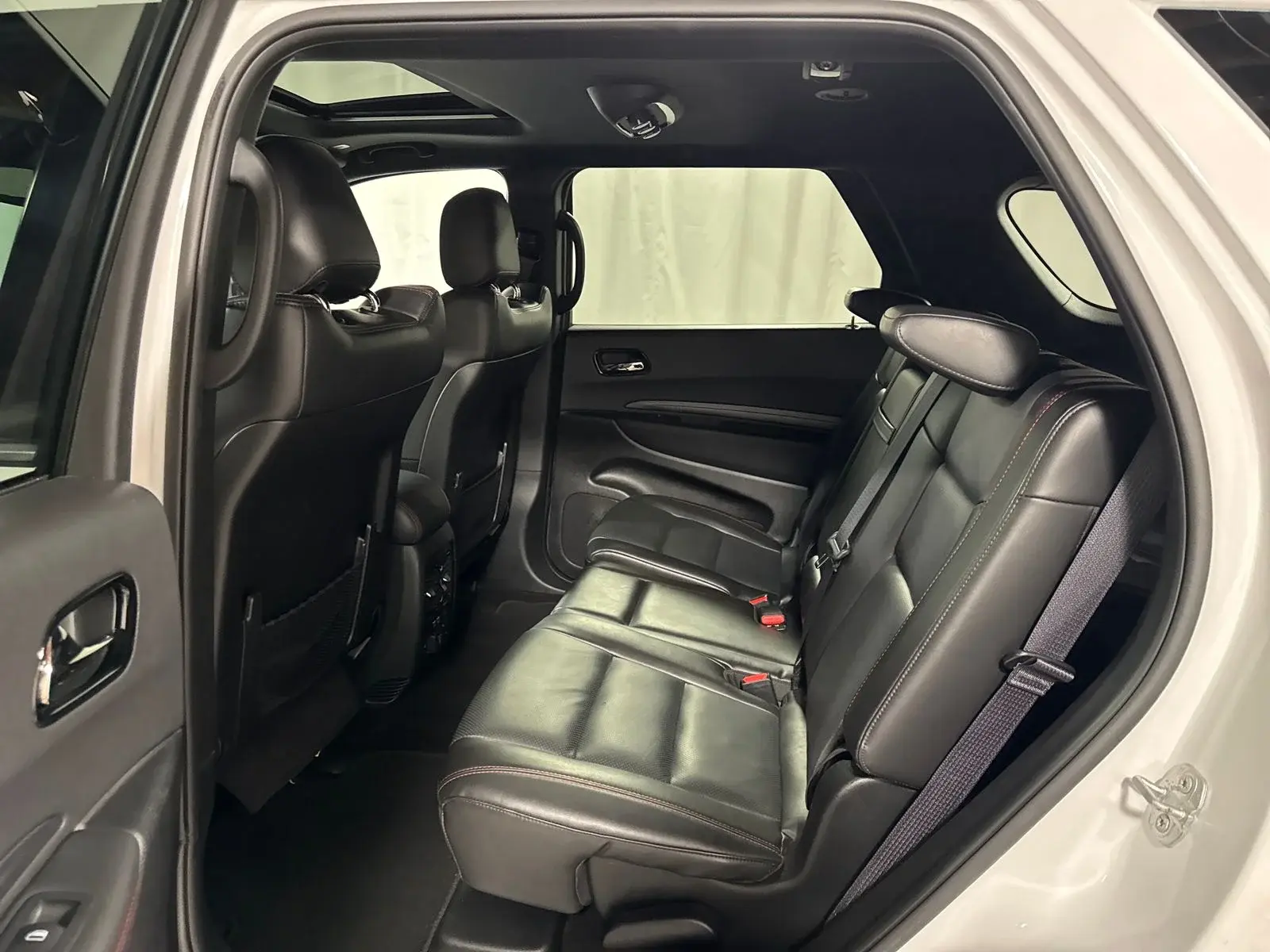 2025 Dodge Durango R/T AWD photo 4