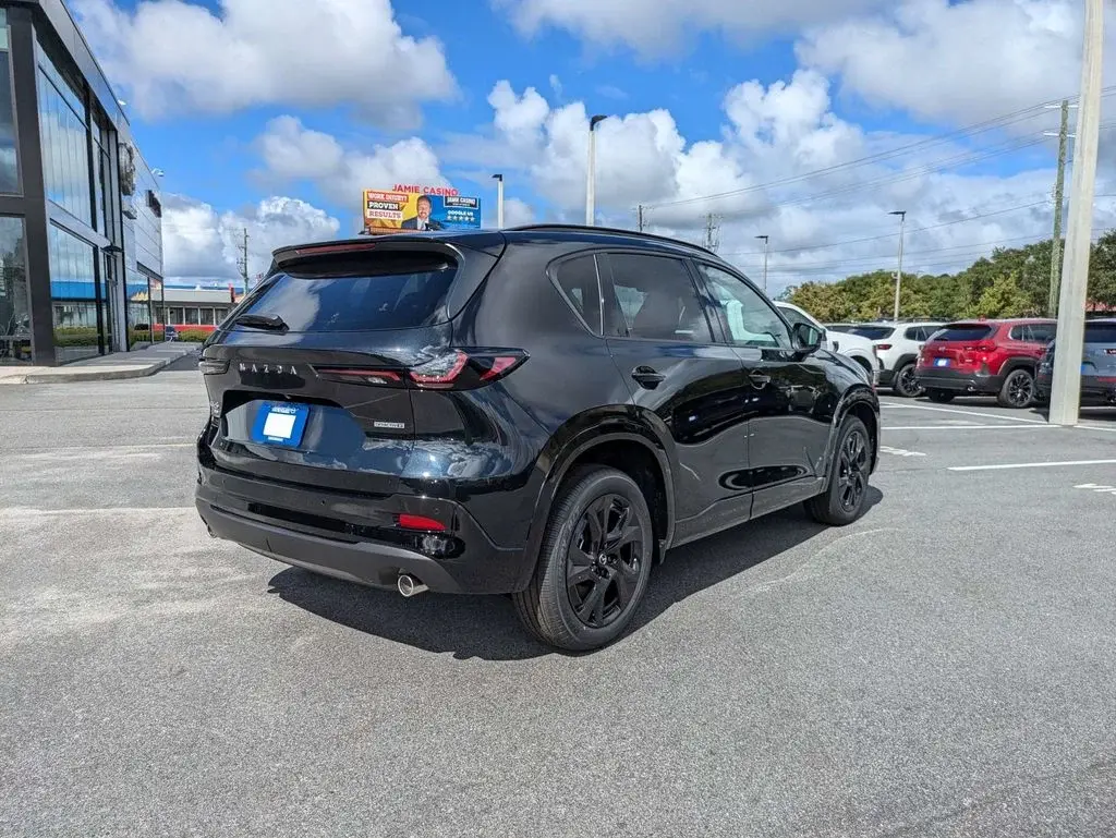 2026 Mazda CX-5 Premium Plus AWD Auto S photo 4