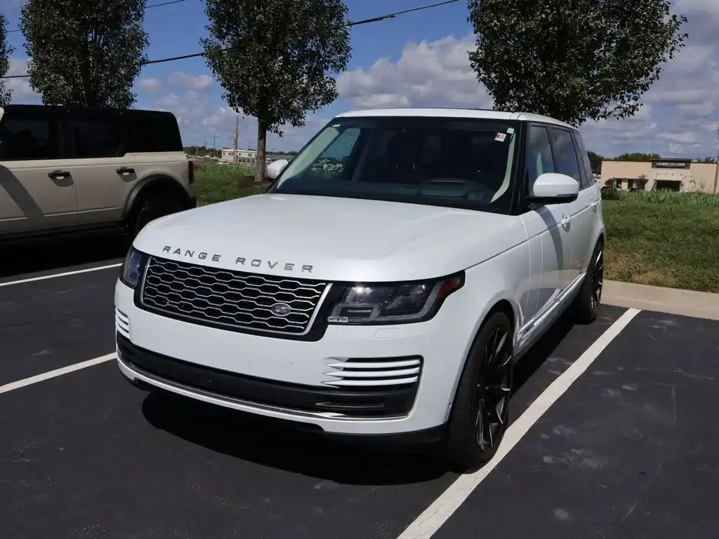 2019 Land Rover Range Rover V8 Supercharged LWB's photo