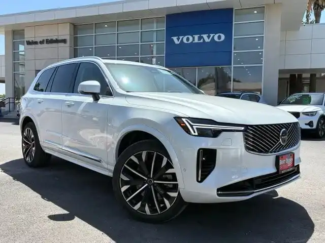 2026 Volvo XC90 T8 Recharge Ultra Bright AWD's photo