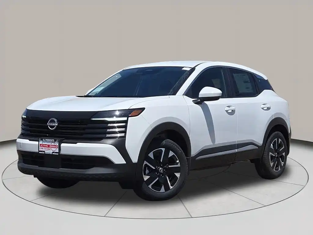 2025 Nissan Kicks 2.0 SV AWD's photo