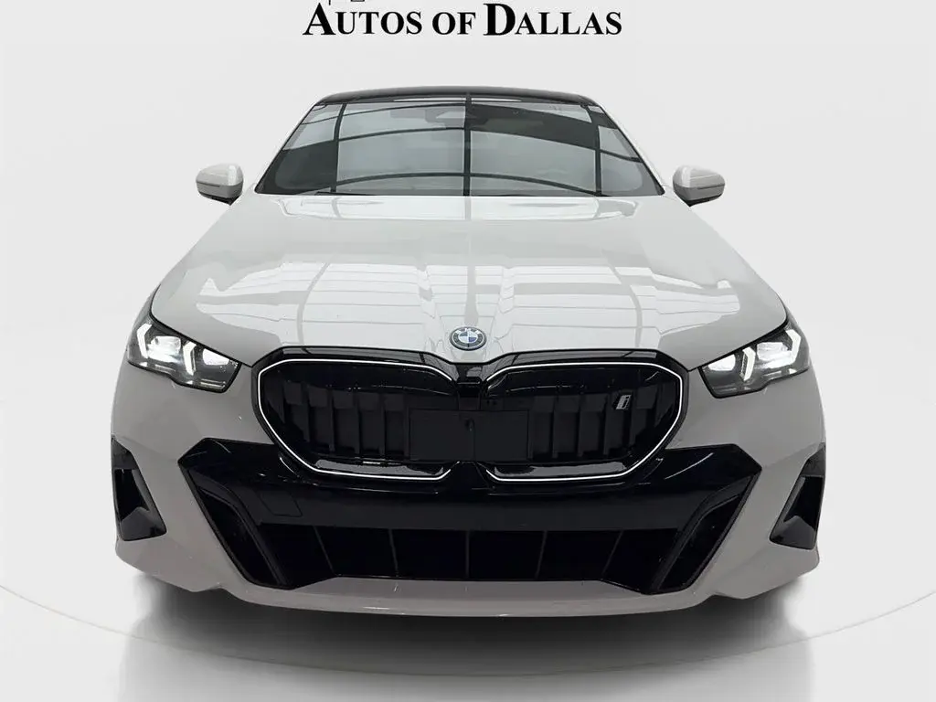 2024 BMW i5 eDrive40 photo 3