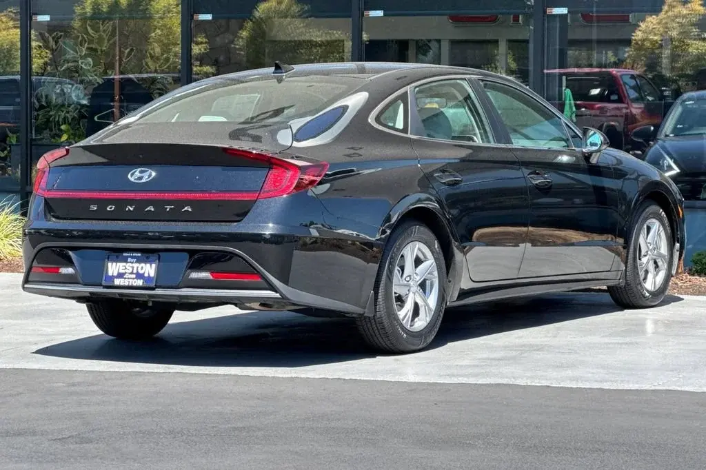 2020 Hyundai Sonata SE photo 4