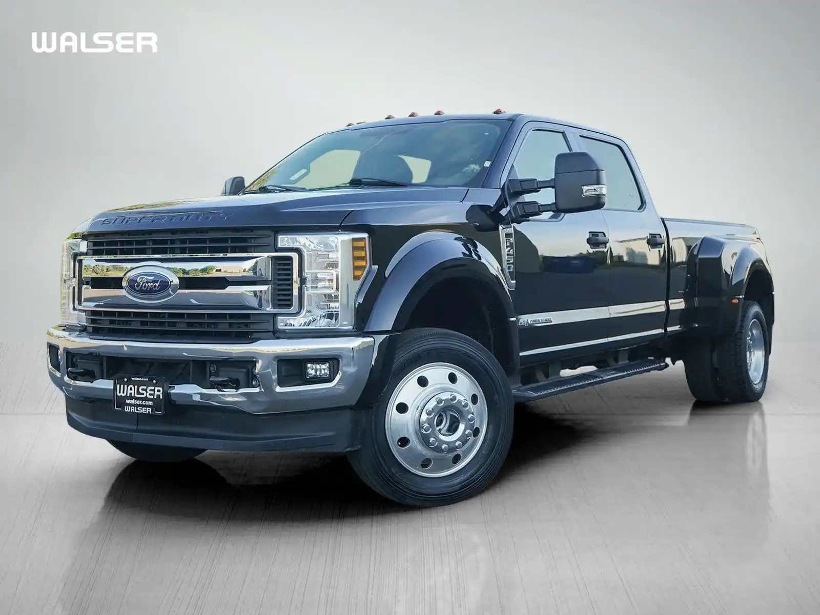 2018 Ford F-450 XLT 4x4 Crew Cab 8' Box DRW's photo