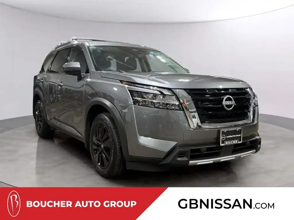 2024 Nissan Pathfinder SL 4WD's photo