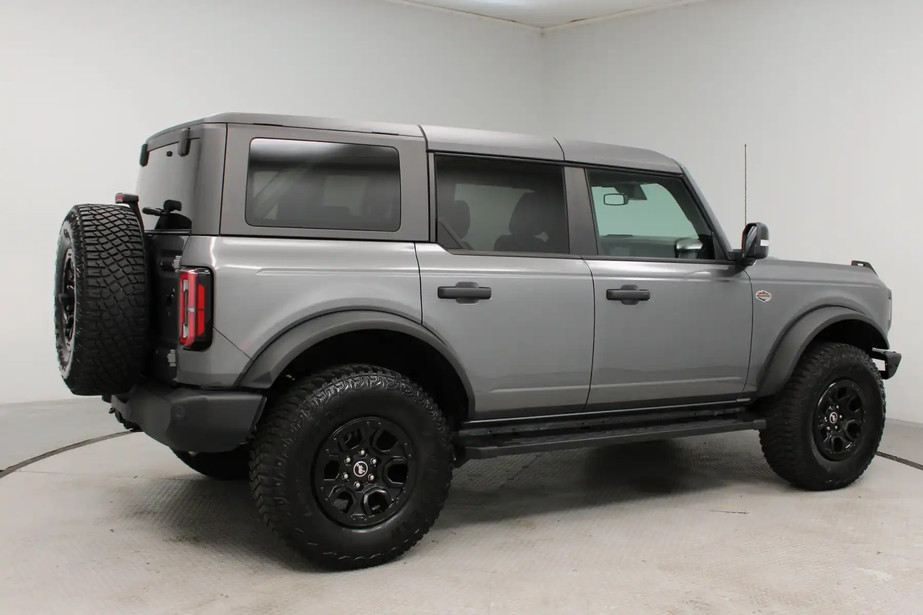 2024 Ford Bronco Wildtrak 4x4's photo