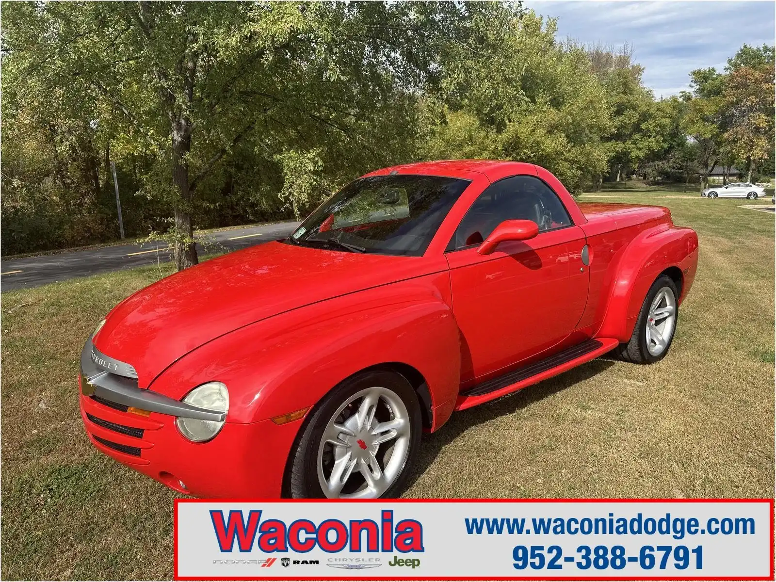 2004 Chevrolet SSR LS's photo