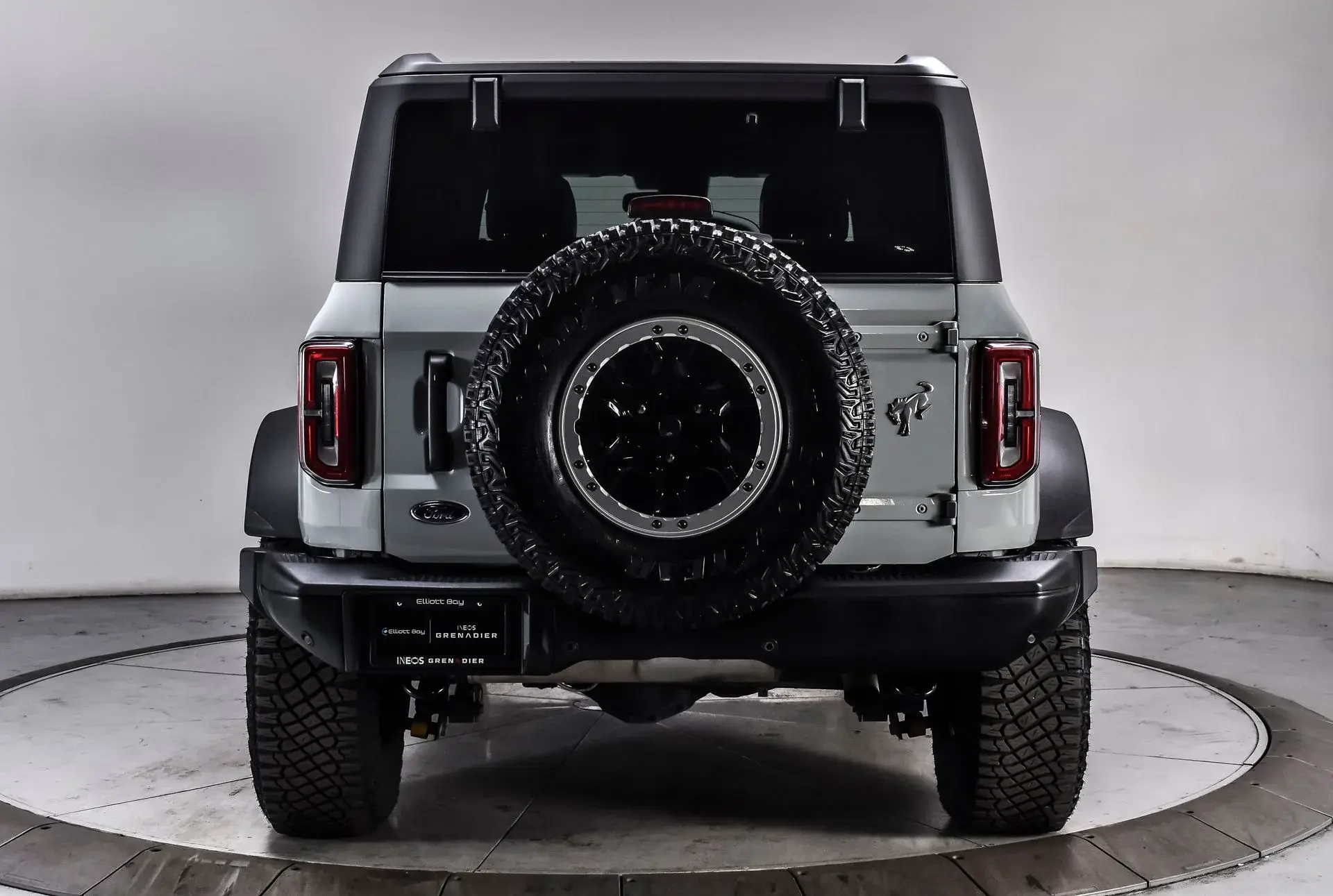2023 Ford Bronco Badlands 4x4 photo 5