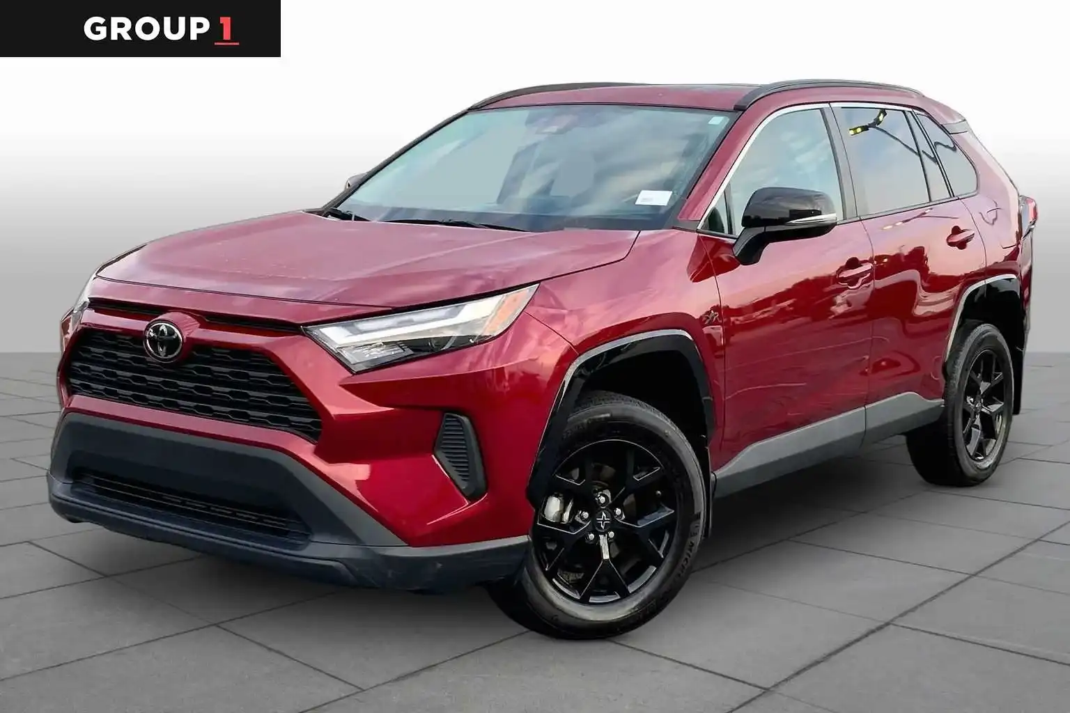 2024 Toyota RAV4 XLE FWD's photo