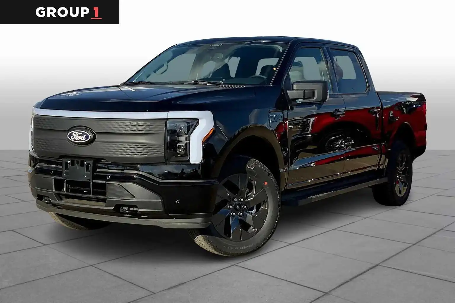 2025 Ford F-150 Flash 4x4 SuperCrew 5-1/2 Box's photo