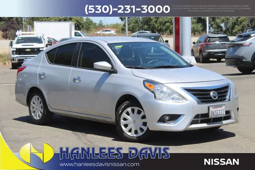 2019 Nissan Versa 1.6 SV CVT's photo