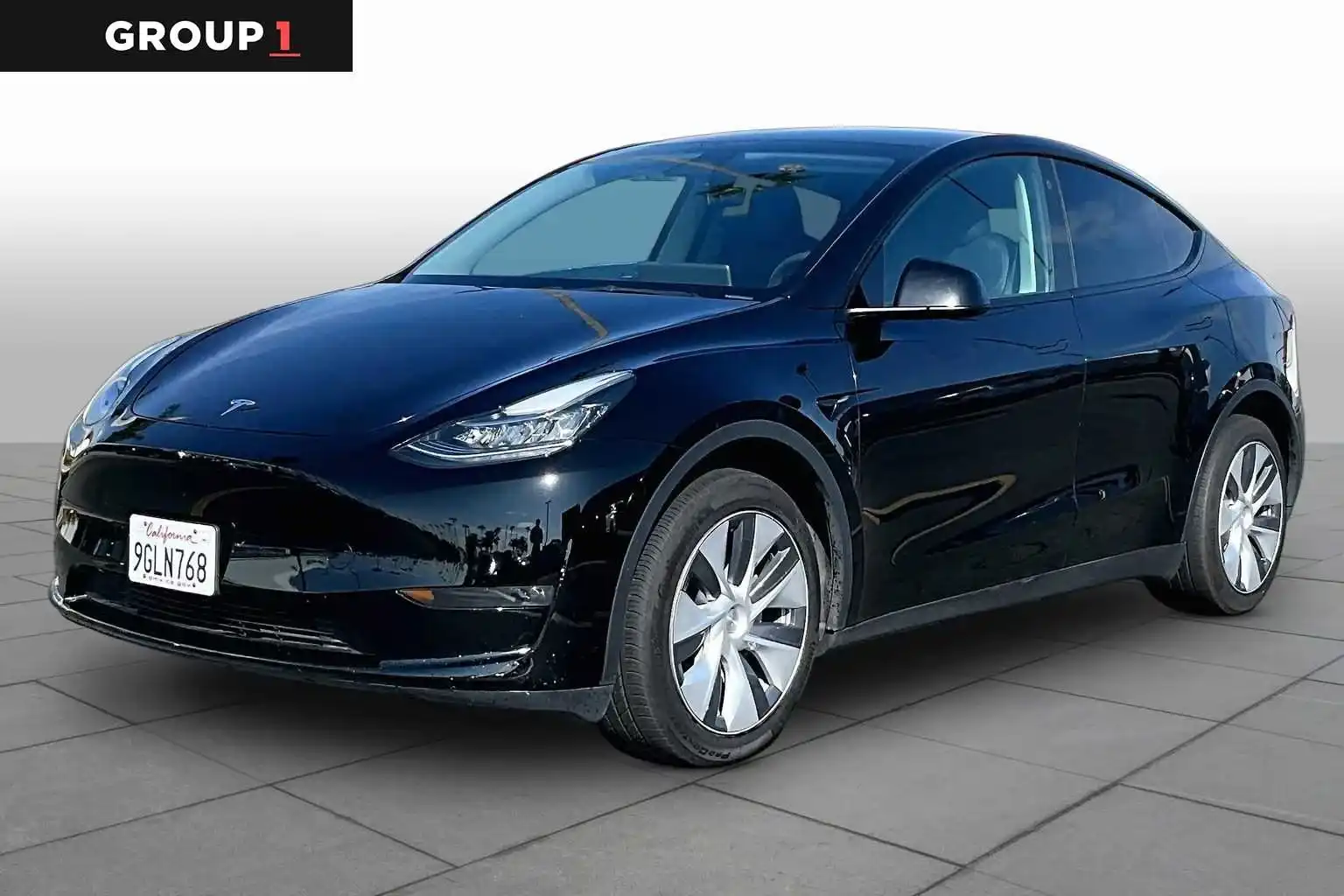 2023 Tesla Model Y Long Range Dual Motor All-Wheel Drive's photo