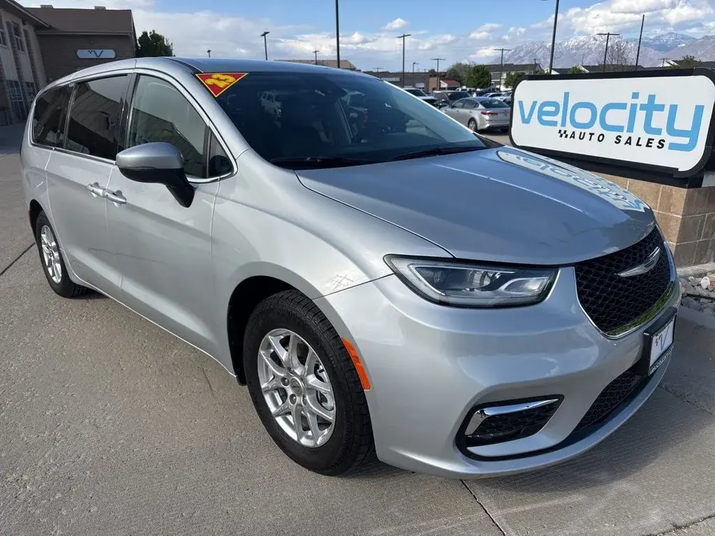 Vehicle Image 1