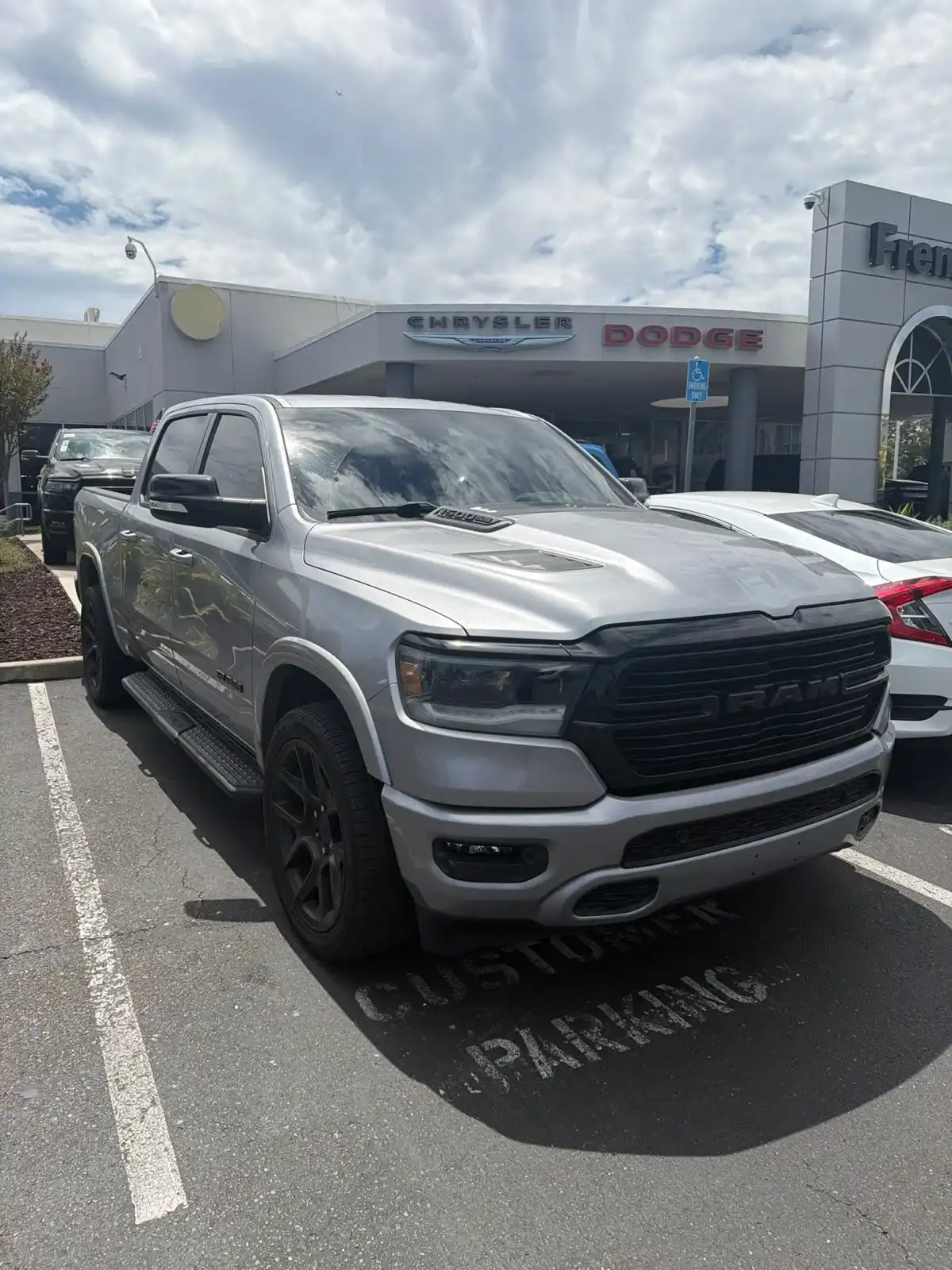 2021 RAM 1500 Laramie Crew Cab 5'7's photo