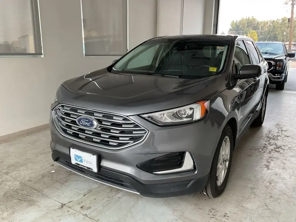 2022 Ford Edge SEL AWD photo 3