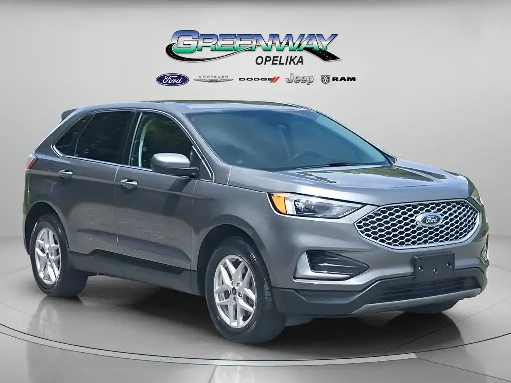 2024 Ford Edge SEL AWD's photo