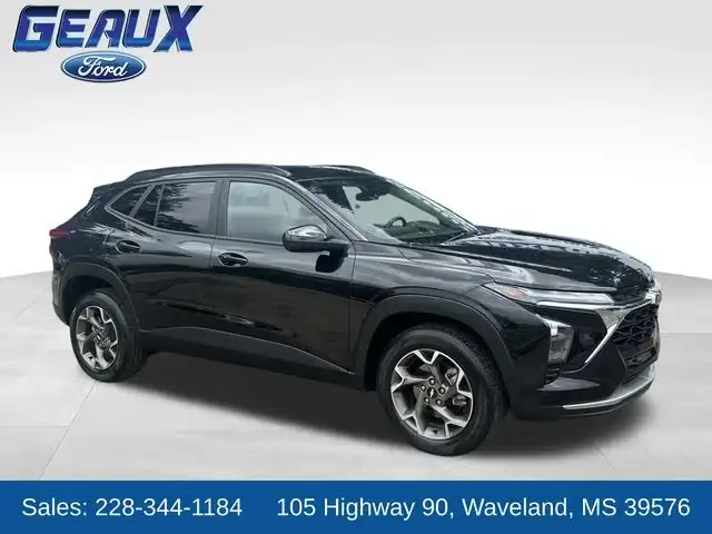 2025 Chevrolet Trax LT's photo