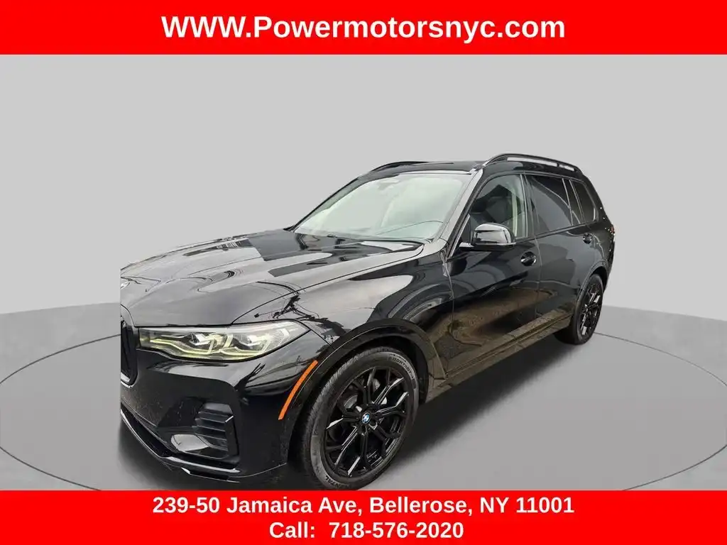 2022 BMW X7 xDrive40i's photo