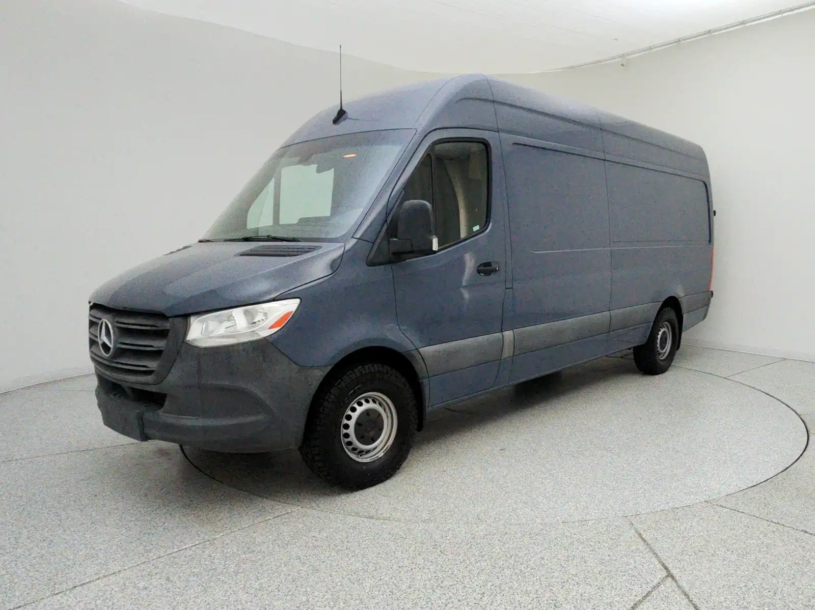 2019 Mercedes-Benz Sprinter 3500 170 WB High Roof's photo