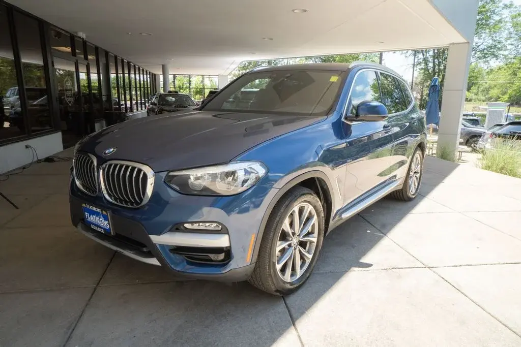 2019 BMW X3 xDrive30i photo 3